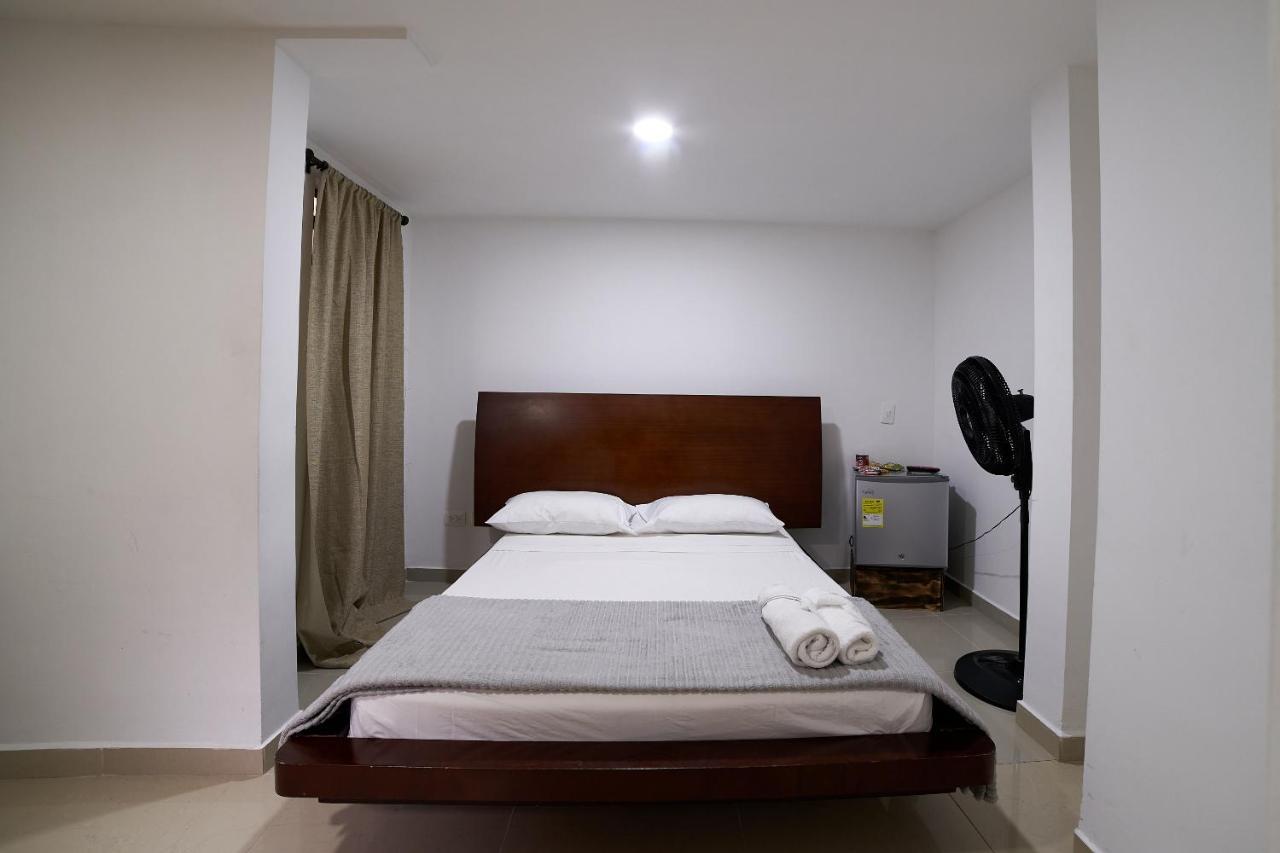 Farum Hotel Medellin Exterior photo