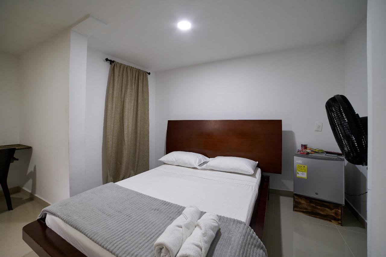 Farum Hotel Medellin Exterior photo
