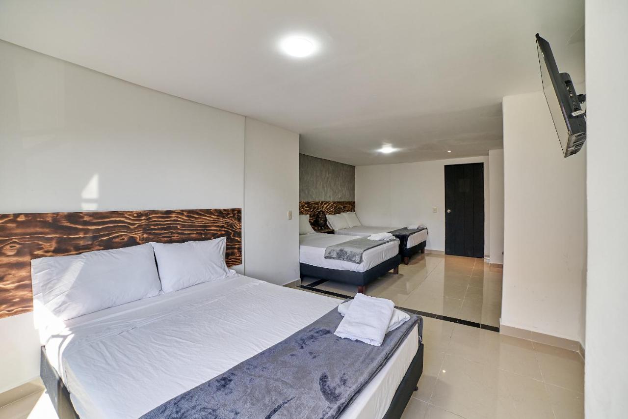 Farum Hotel Medellin Exterior photo