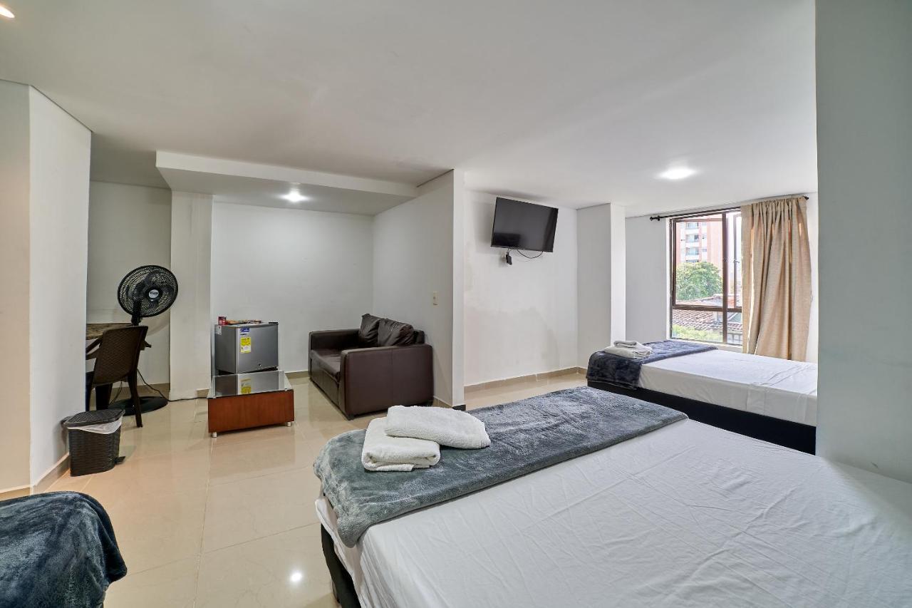 Farum Hotel Medellin Exterior photo