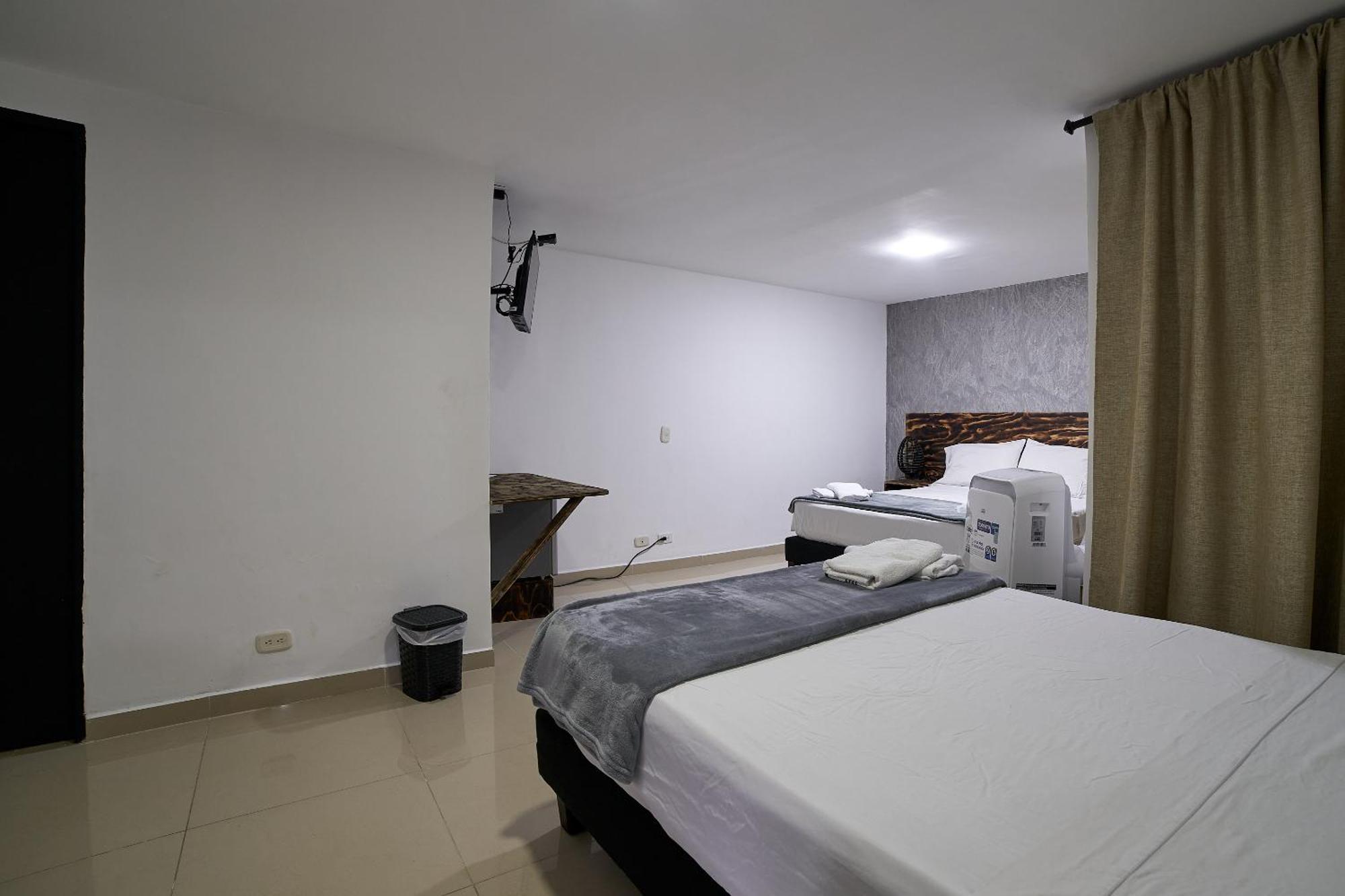 Farum Hotel Medellin Exterior photo